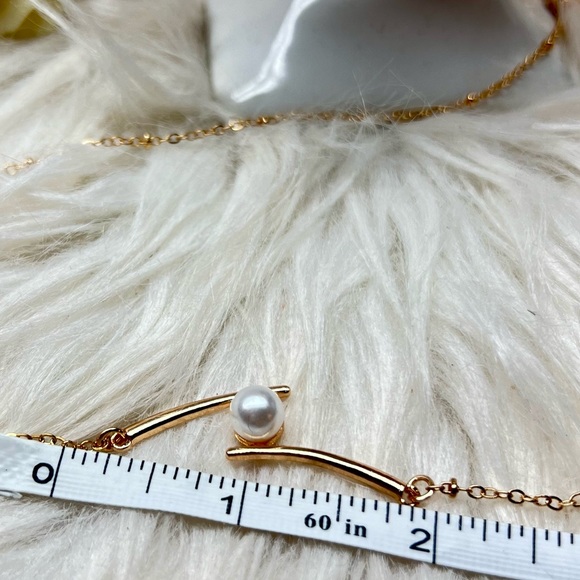 Fine Jewelry Women’s Pearl Necklace (Gold plate) (Silver Tone) - Picture 8 of 8